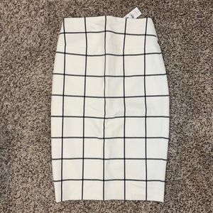 Express Pencil Skirt. Size 0. NWT.